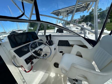 Boston-whaler 23-CONQUEST image