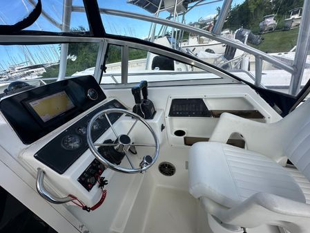 Boston-whaler 23-CONQUEST image