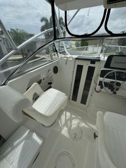 Boston-whaler 23-CONQUEST image