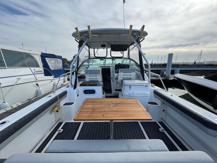 Boston-whaler 26-CONQUEST image