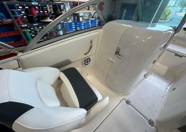 Robalo R207-DUAL-CONSOLE image