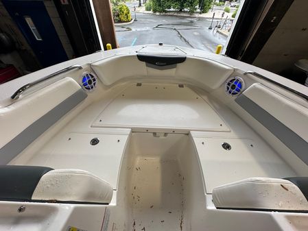 Robalo R207-DUAL-CONSOLE image