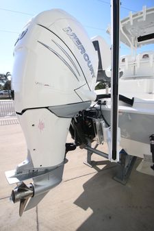 Ranger 2510 Bay image