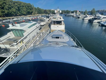 Galeon 700 Sky image