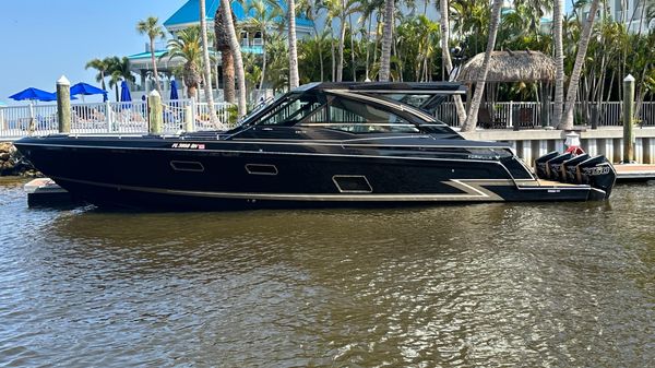 Formula 430 Super Sport Crossover