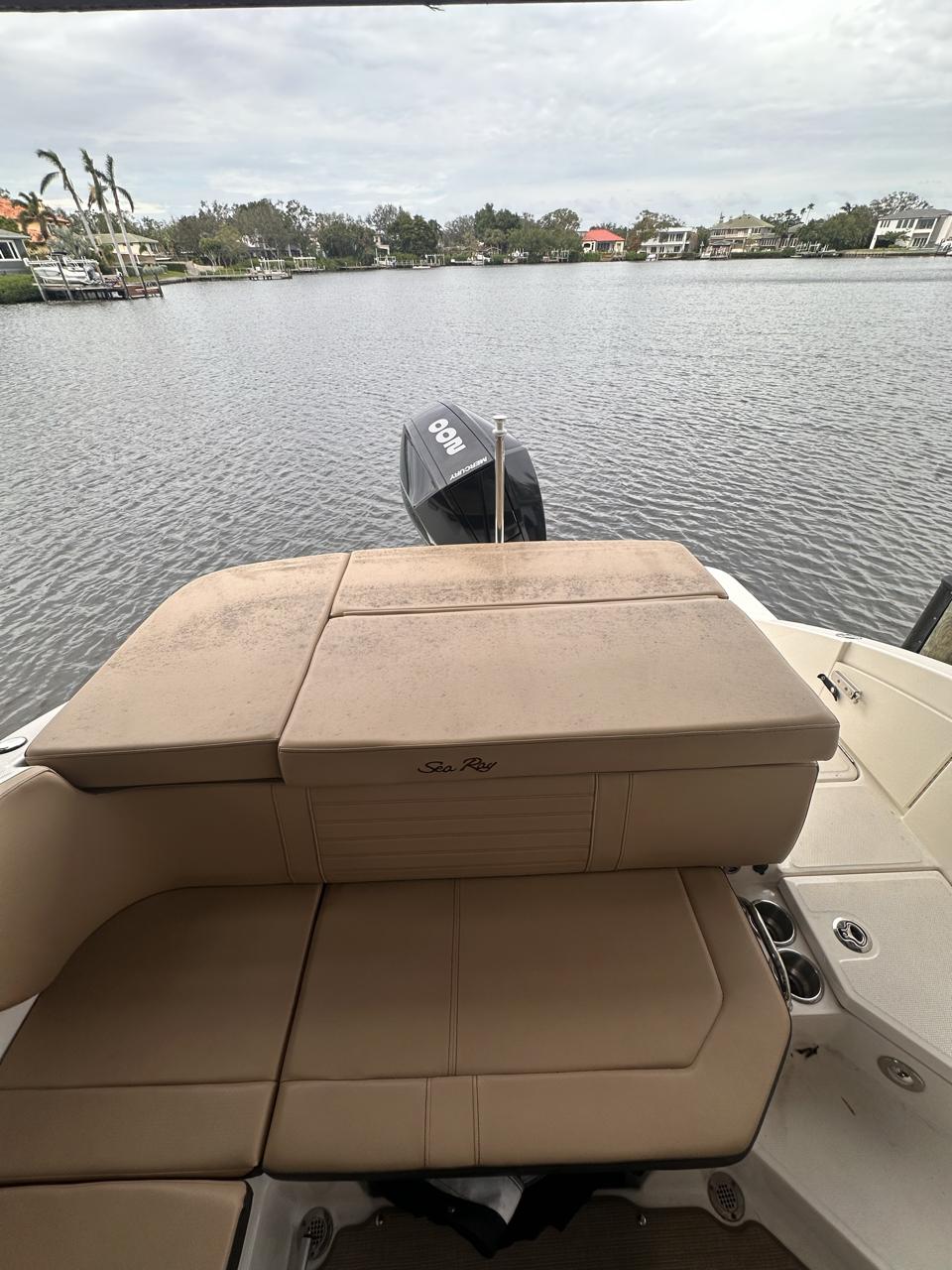 2019 Sea Ray spx 230 ob