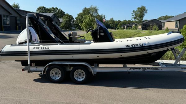 Brig Eagle 650