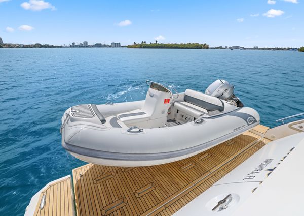 Azimut 66 Flybridge image