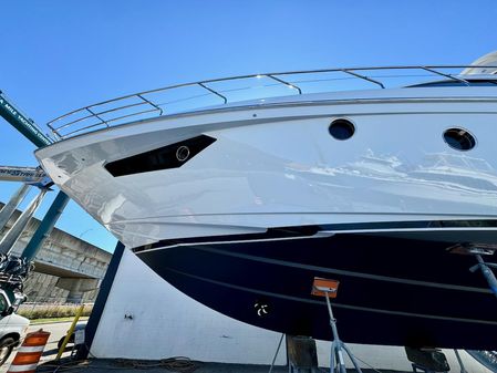 Azimut 66 Flybridge image