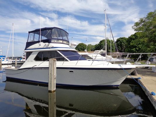 Chris-Craft 392 Commander - main image