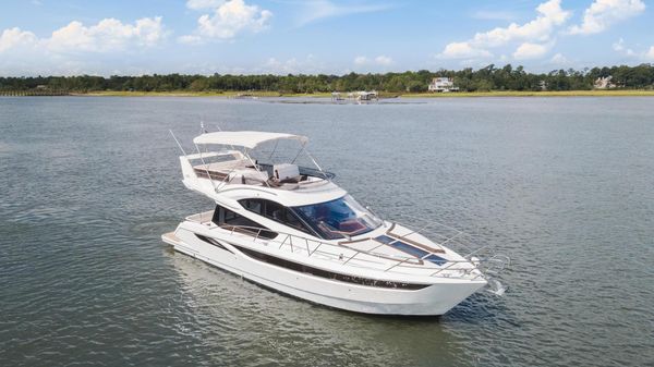 Galeon 420 Fly