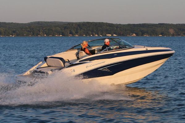Crownline Eclipse E235 - main image