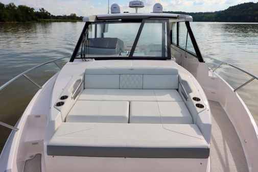 Regal 36 Grande Coupe image