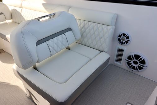 Regal 36 Grande Coupe image
