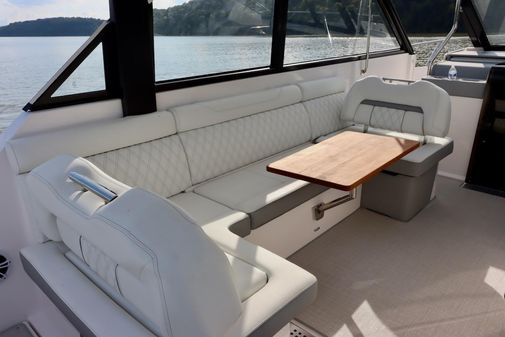 Regal 36 Grande Coupe image