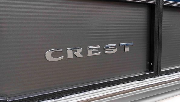 Crest Classic Platinum 240 image