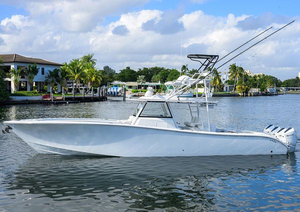 Yellowfin 42 image