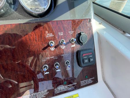 Sea Ray 310 Sundancer image