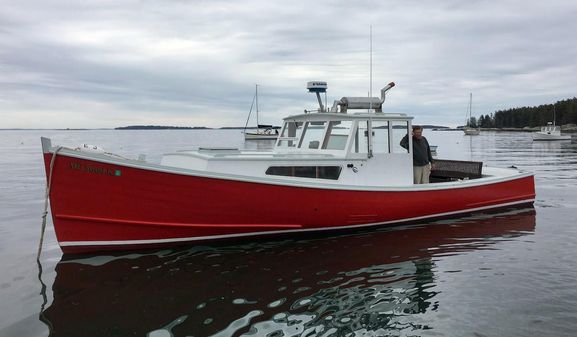 Downeast LOBSTER-PICNIC-STYLE-CRUISER image