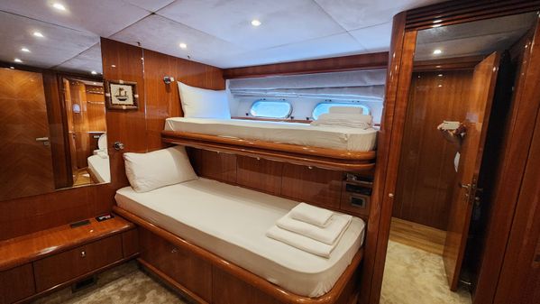 Sunseeker 94 Yacht image