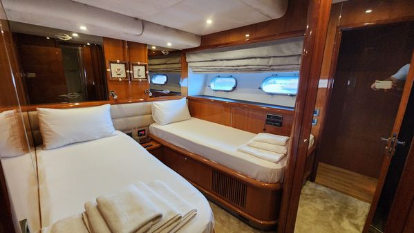 Sunseeker 94 Yacht image