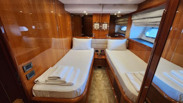 Sunseeker 94 Yacht image