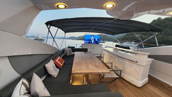 Sunseeker 94 Yacht image