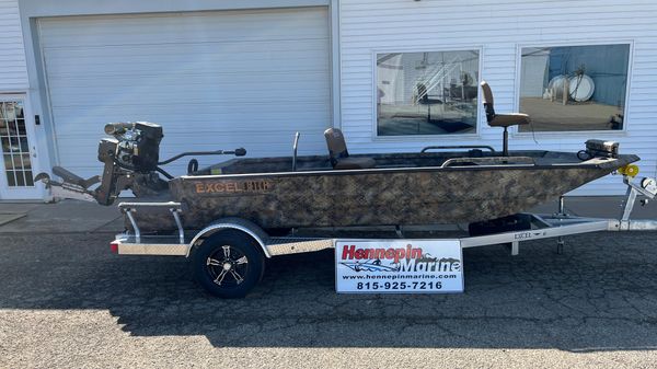 Excel 1860 F4 Pro Hull