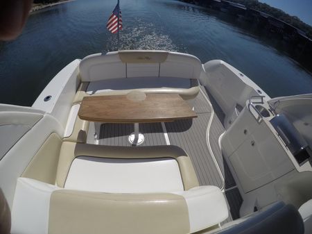 Sea Ray 330 Sundancer image