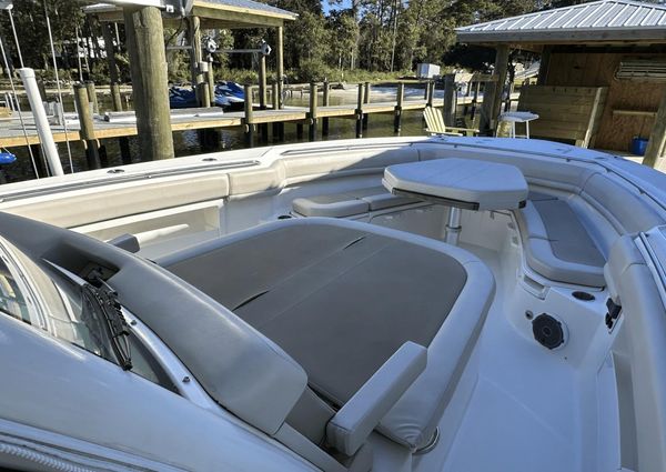 Boston Whaler 380 Outrage image