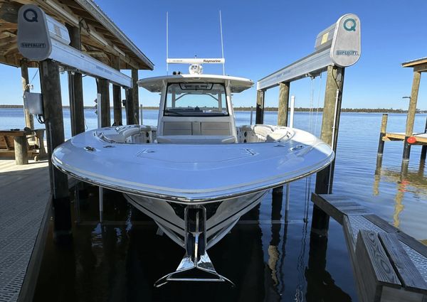 Boston Whaler 380 Outrage image