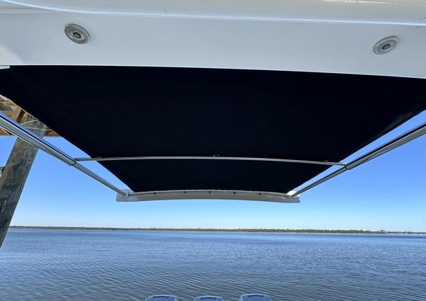 Boston Whaler 380 Outrage image