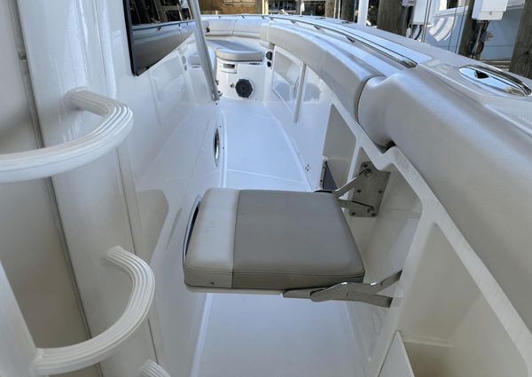 Boston Whaler 380 Outrage image