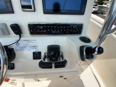 Cobia 277-CC image