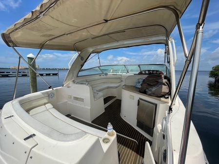 Rinker 320 Fiesta Vee image