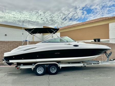 Sea-ray 270-SUNDECK image