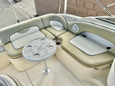 Sea-ray 270-SUNDECK image