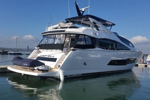 Sunseeker 86 Yacht image