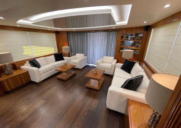 Sunseeker 86 Yacht image