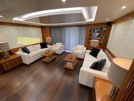 Sunseeker 86 Yacht image