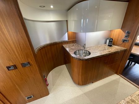 Sunseeker 86 Yacht image