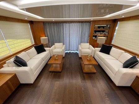 Sunseeker 86 Yacht image