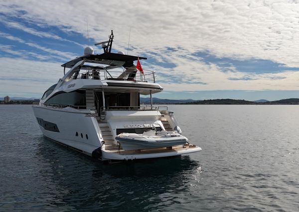 Sunseeker 86 Yacht image