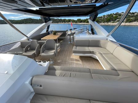 Sunseeker 86 Yacht image