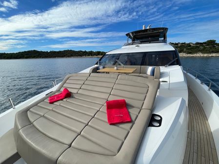 Sunseeker 86 Yacht image