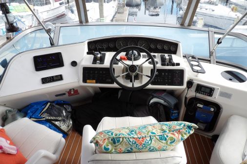 Sea Ray 370 Sedan Bridge image