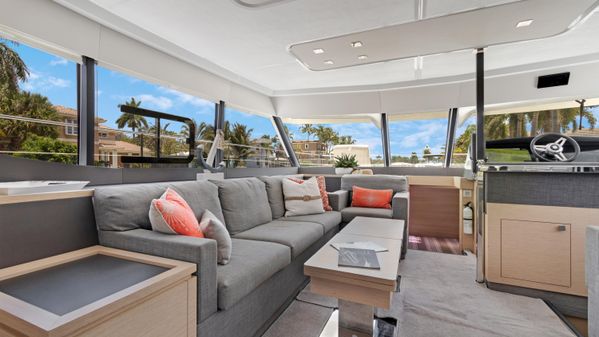 Fountaine Pajot MY 44 image