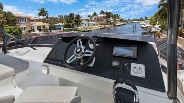 Fountaine Pajot MY 44 image