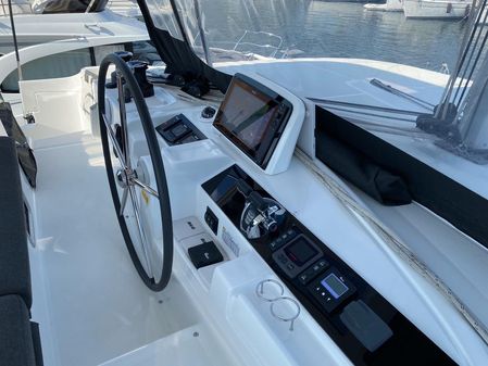 Beneteau lagoon 46 image