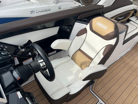 Yamaha Boats 275 SE image